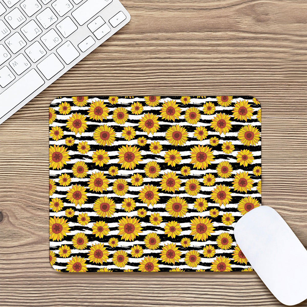 White And Black Stripe Sunflower Print Mouse Pad