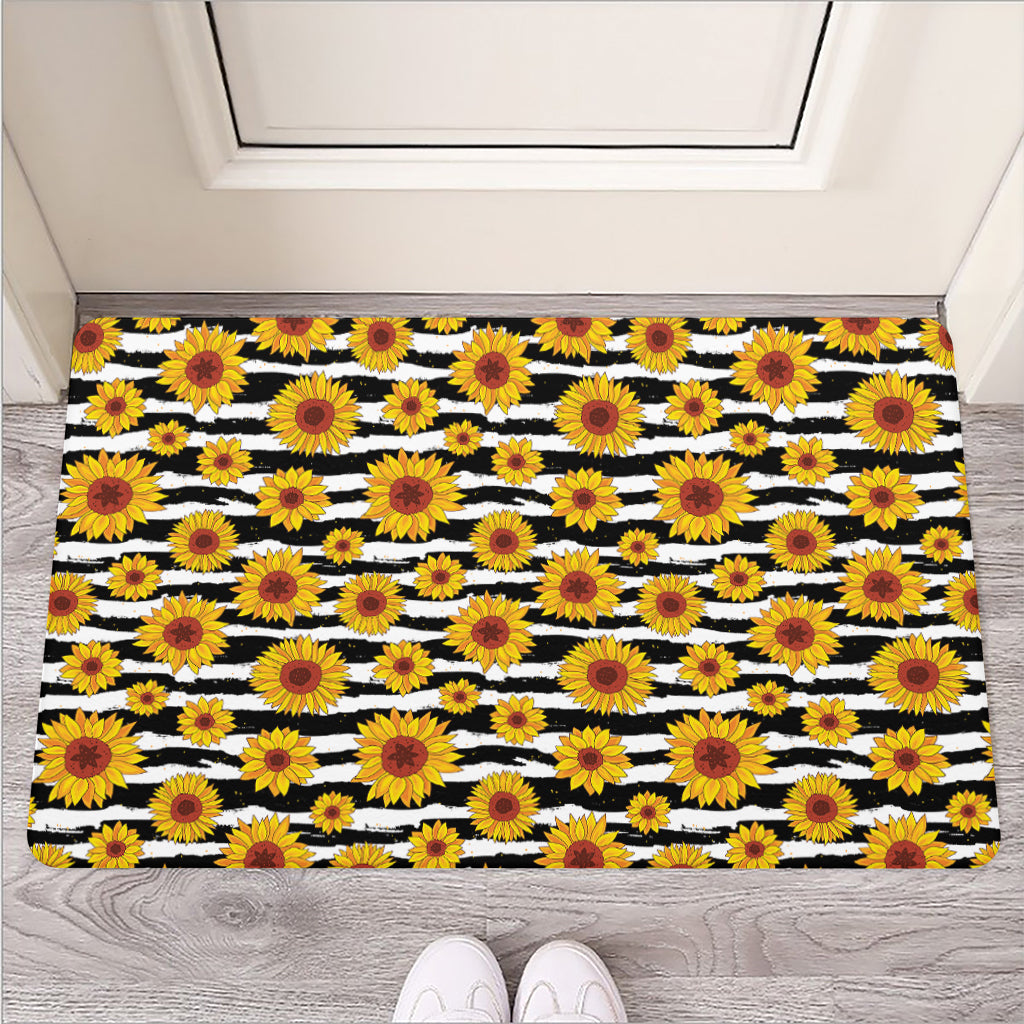 White And Black Stripe Sunflower Print Rubber Doormat
