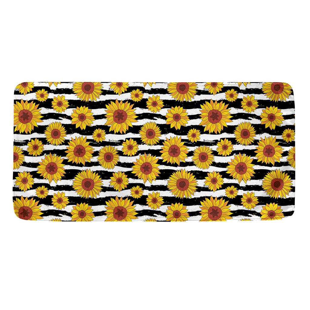 White And Black Stripe Sunflower Print Towel