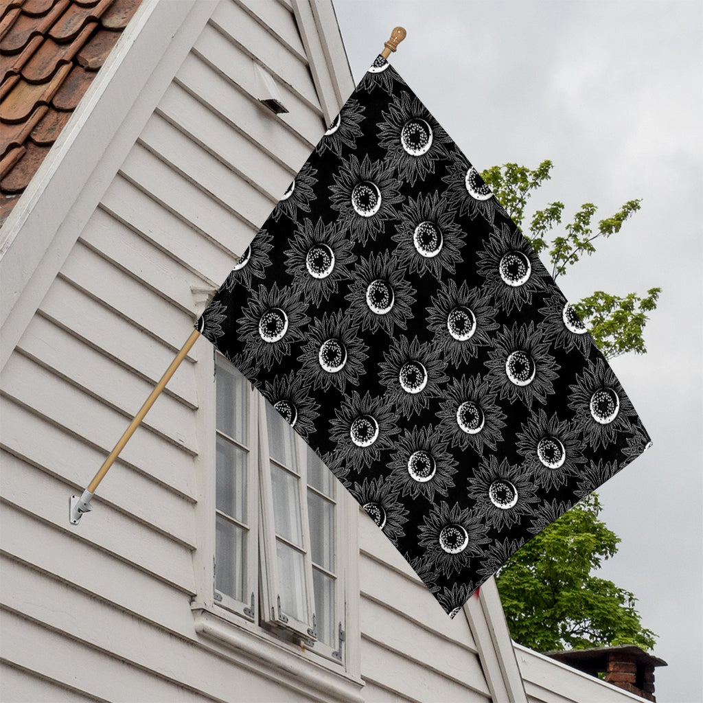 White And Black Sunflower Pattern Print House Flag