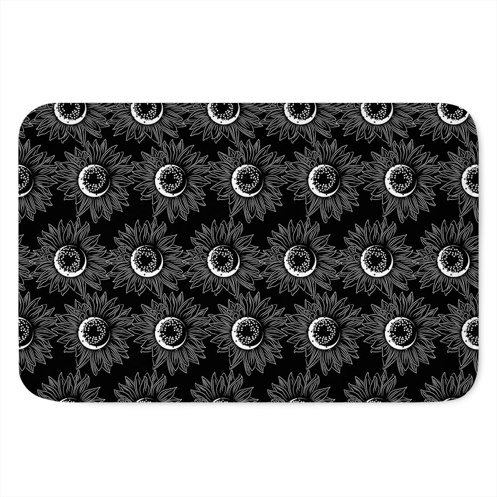 White And Black Sunflower Pattern Print Indoor Door Mat