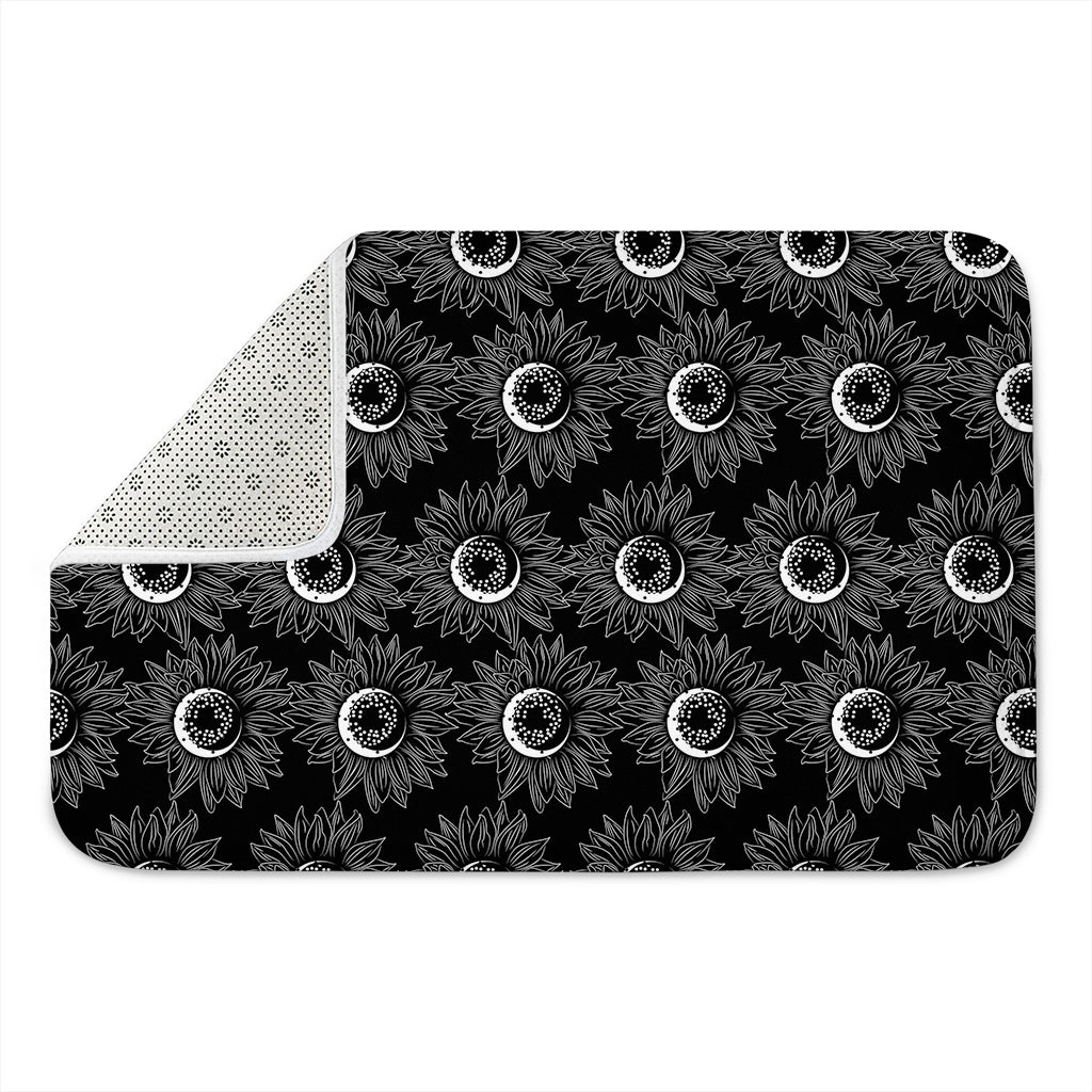 White And Black Sunflower Pattern Print Indoor Door Mat