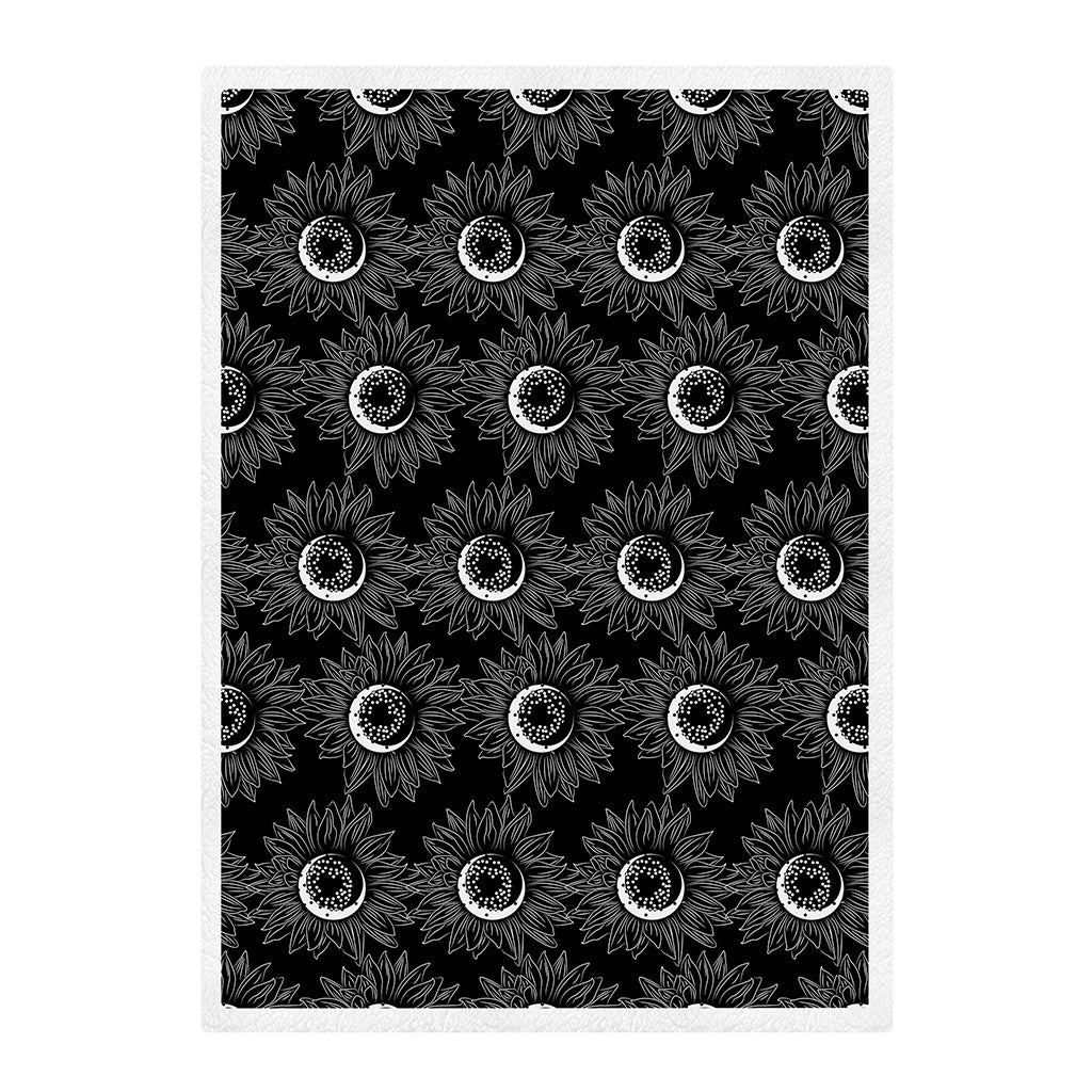 White And Black Sunflower Pattern Print Sherpa Blanket
