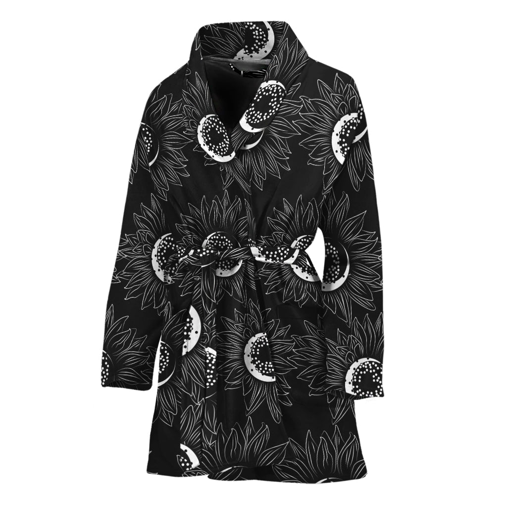 White And Black Sunflower Pattern Print Women's Bathrobe