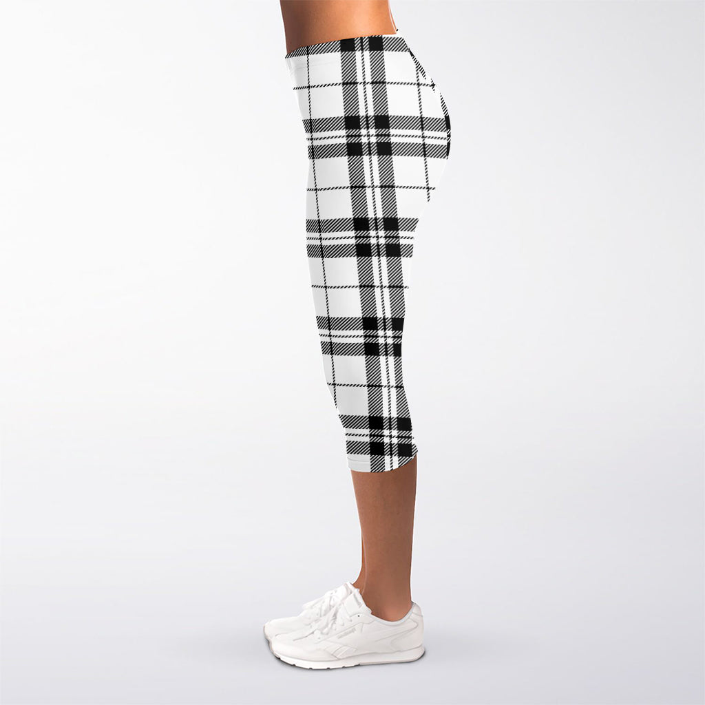 White And Black Tartan Pattern Print Women's Capri Leggings
