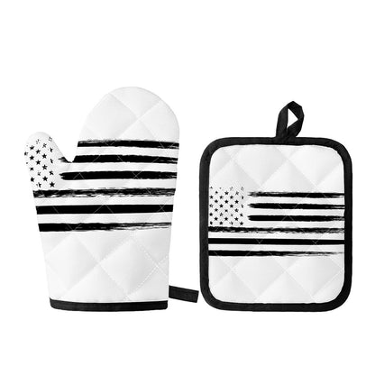 White And Black USA Flag Print Oven Mitt And Pot Holder Set