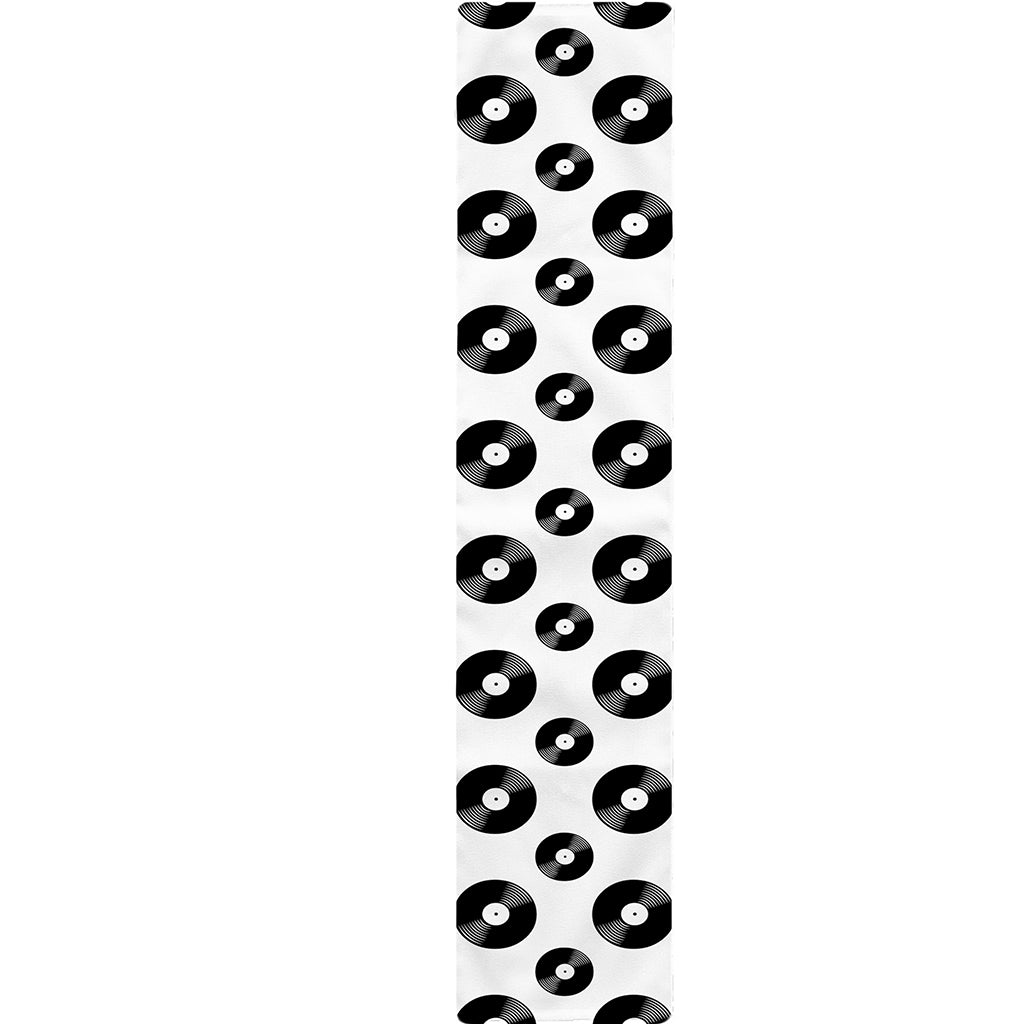 White And Black Vinyl Pattern Print Table Runner