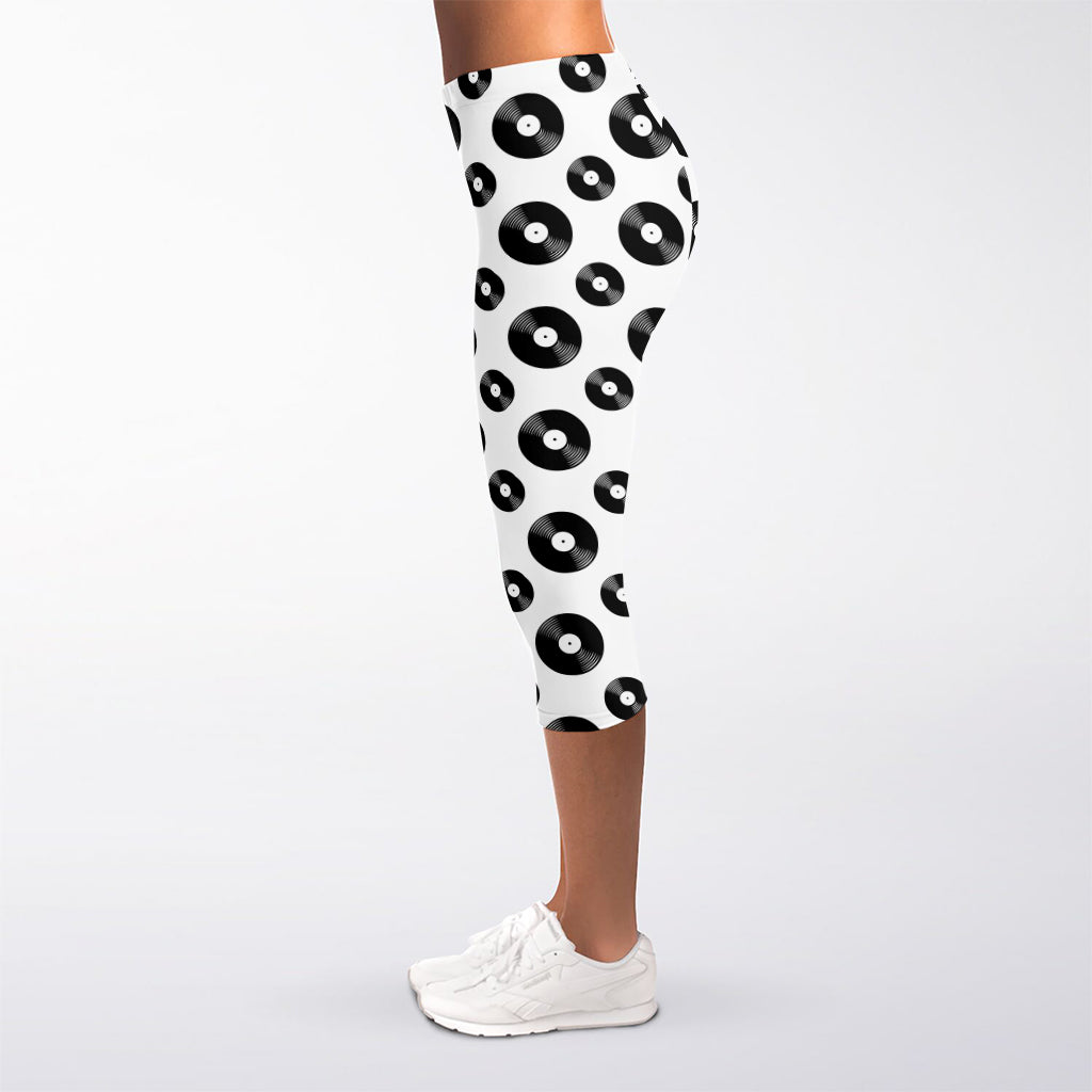 White And Black Vinyl Pattern Print Women's Capri Leggings