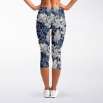 White And Blue Lotus Flower Print Women's Capri Leggings