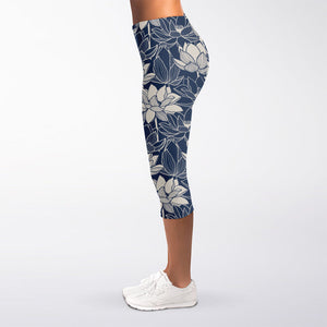White And Blue Lotus Flower Print Women's Capri Leggings