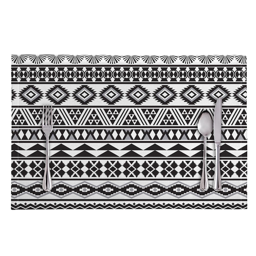 White And Grey Aztec Pattern Print Placemat