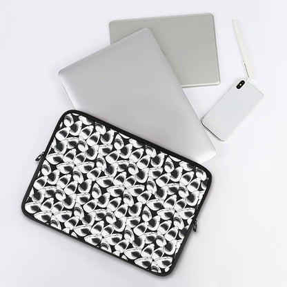 White And Grey Shark Pattern Print Laptop Sleeve