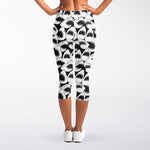 White And Grey Shark Pattern Print Women's Capri Leggings