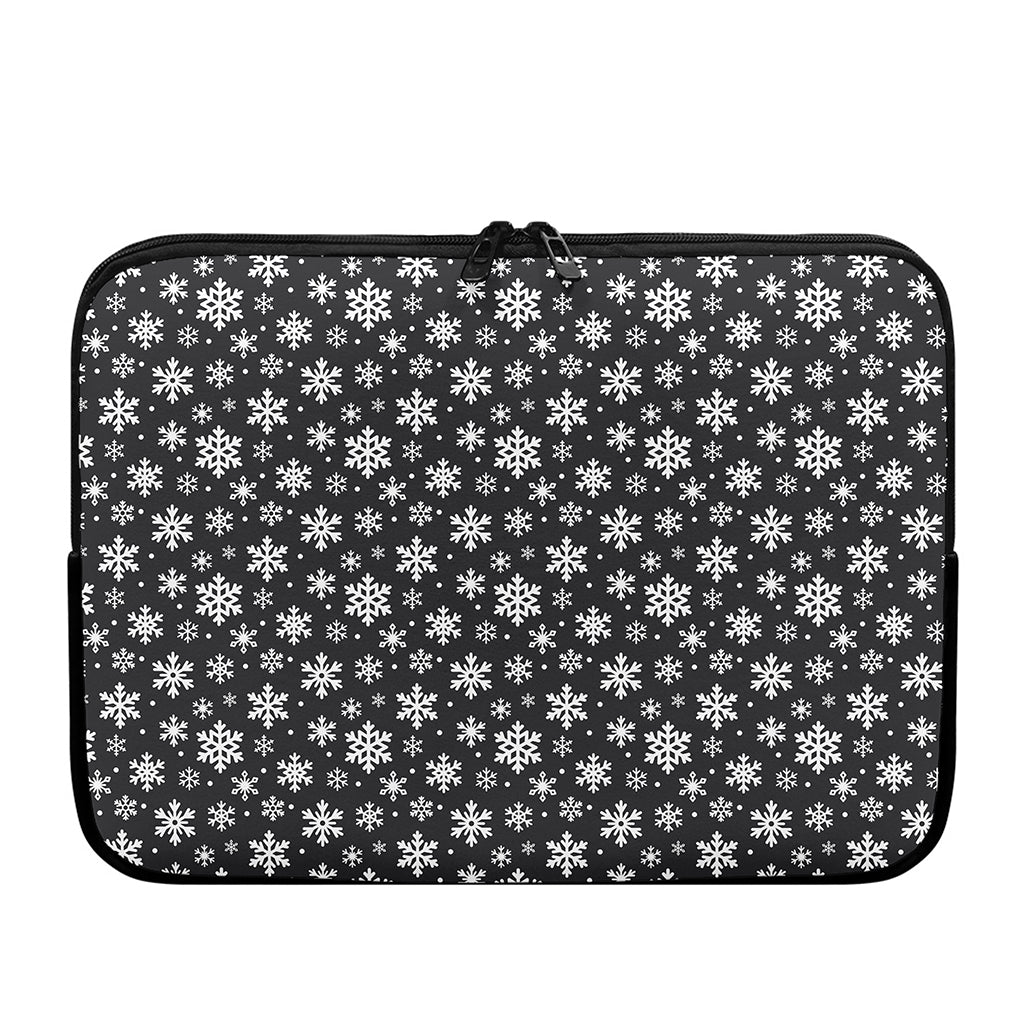 White And Grey Snowflake Pattern Print Laptop Sleeve