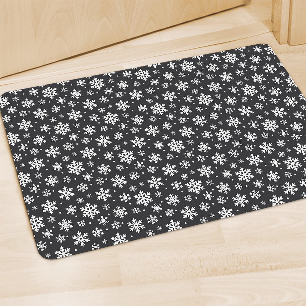 White And Grey Snowflake Pattern Print Polyester Doormat