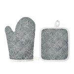 White And Grey Western Floral Print Oven Mitt And Pot Holder Set