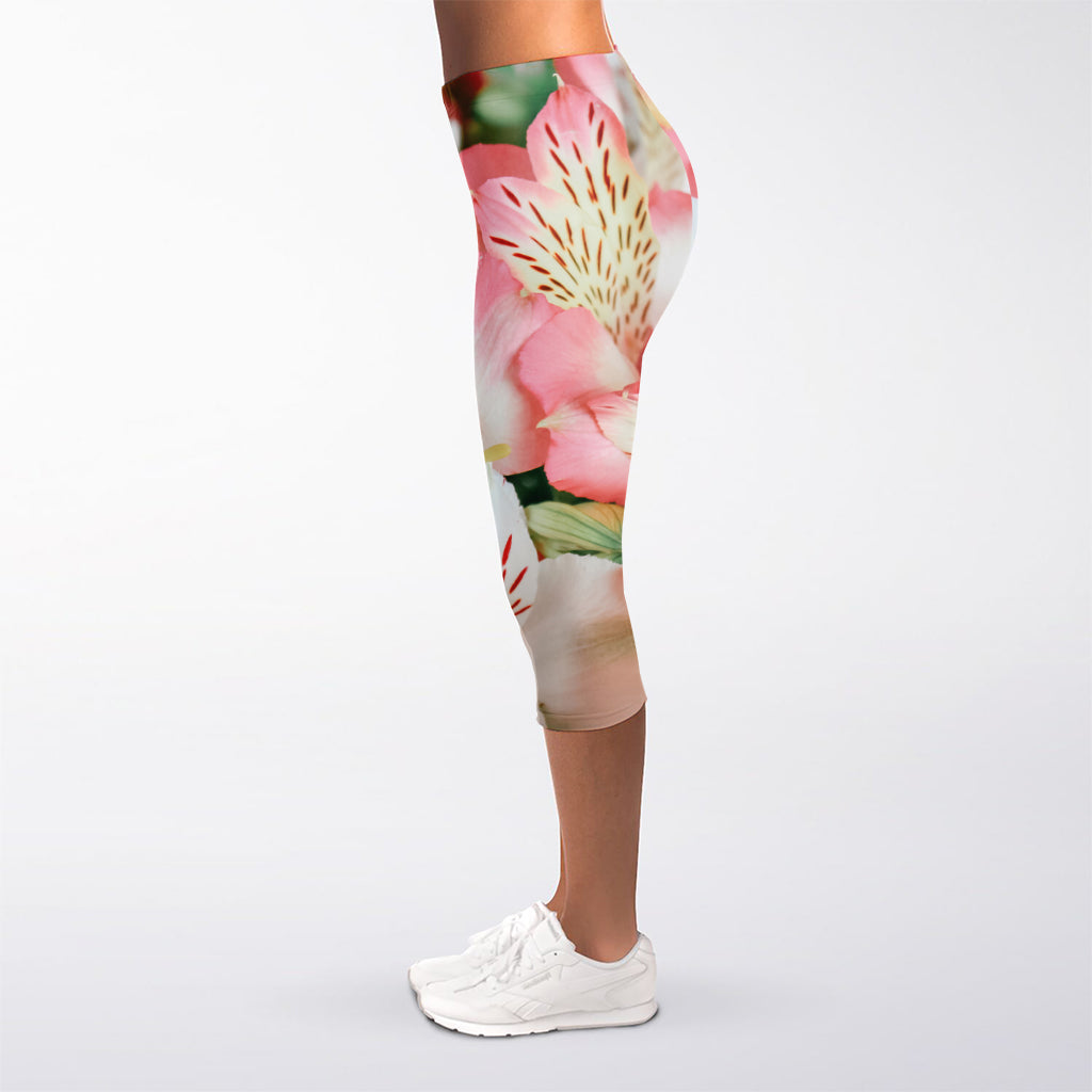 White And Pink Alstroemeria Print Women's Capri Leggings
