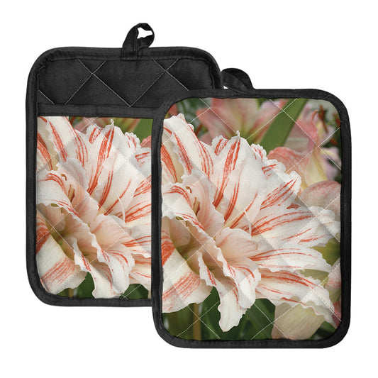 White And Pink Amaryllis Print Pot Holders With Pocket