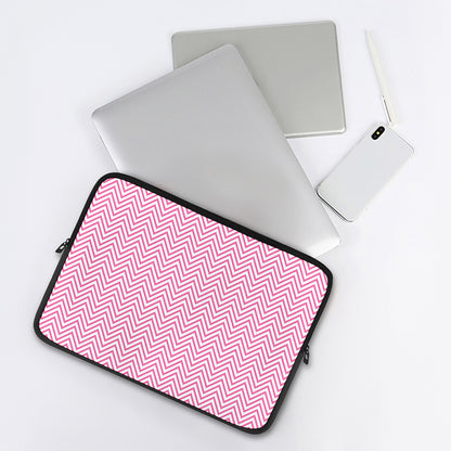 White And Pink Zigzag Pattern Print Laptop Sleeve