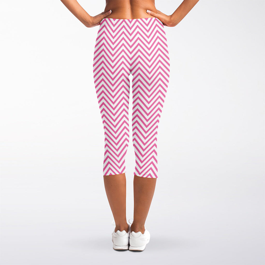 White And Pink Zigzag Pattern Print Women's Capri Leggings