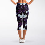 White And Purple Tulip Pattern Print Women's Capri Leggings