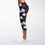 White And Purple Tulip Pattern Print Women's Capri Leggings