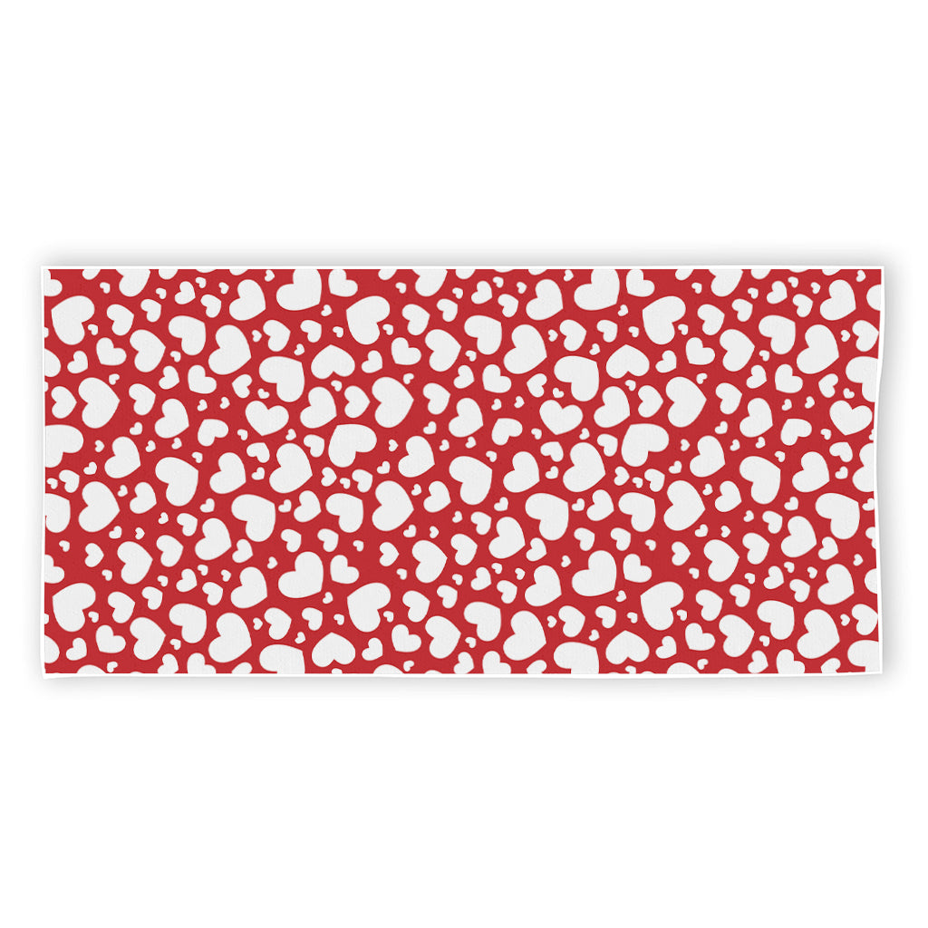 White And Red Heart Pattern Print Beach Towel