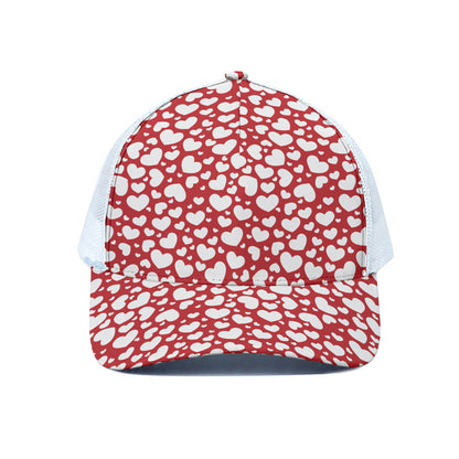 White And Red Heart Pattern Print White Mesh Trucker Cap