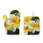White And Yellow Plumeria Flower Print Oven Mitt And Pot Holder Set