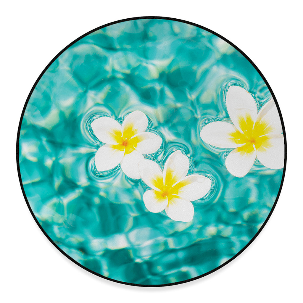 White And Yellow Plumeria In Water Print Round Floor Mat