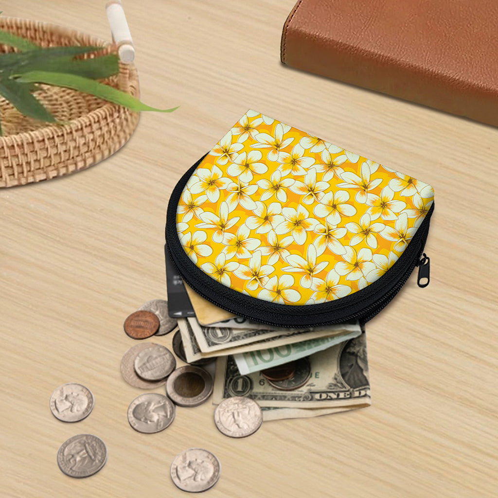 White And Yellow Plumeria Pattern Print Coin Purse