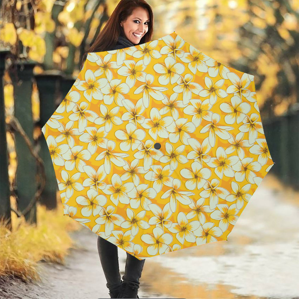 White And Yellow Plumeria Pattern Print Foldable Umbrella
