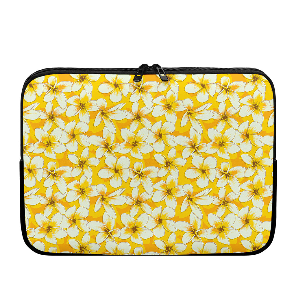 White And Yellow Plumeria Pattern Print Laptop Sleeve