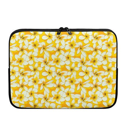 White And Yellow Plumeria Pattern Print Laptop Sleeve
