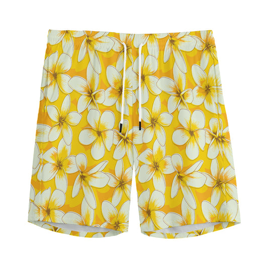 White And Yellow Plumeria Pattern Print Men's Sports Shorts
