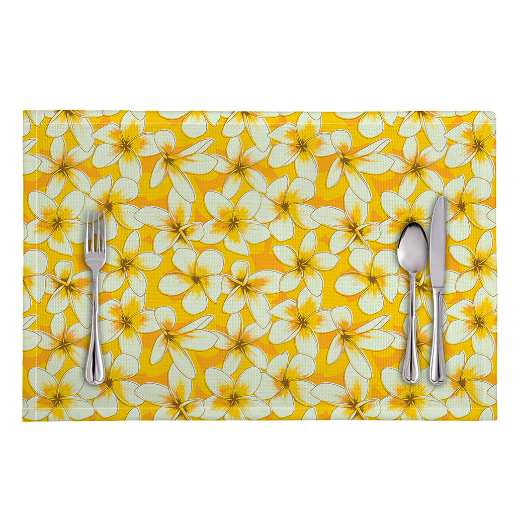 White And Yellow Plumeria Pattern Print Placemat