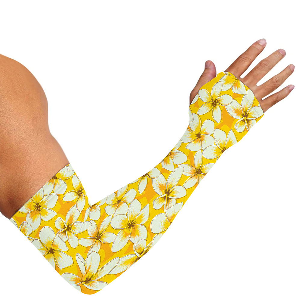 White And Yellow Plumeria Pattern Print Sun Protection Arm Sleeves