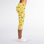 White And Yellow Plumeria Pattern Print Women's Capri Leggings