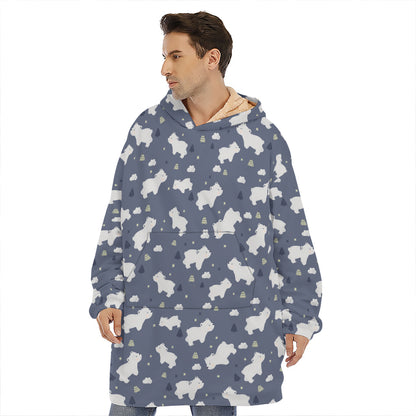 White Baby Polar Bear Pattern Print Hoodie Blanket