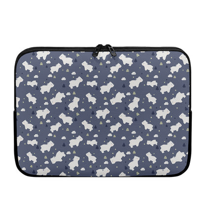 White Baby Polar Bear Pattern Print Laptop Sleeve