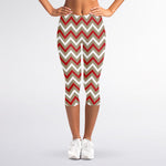 White Beige And Red Chevron Print Women's Capri Leggings