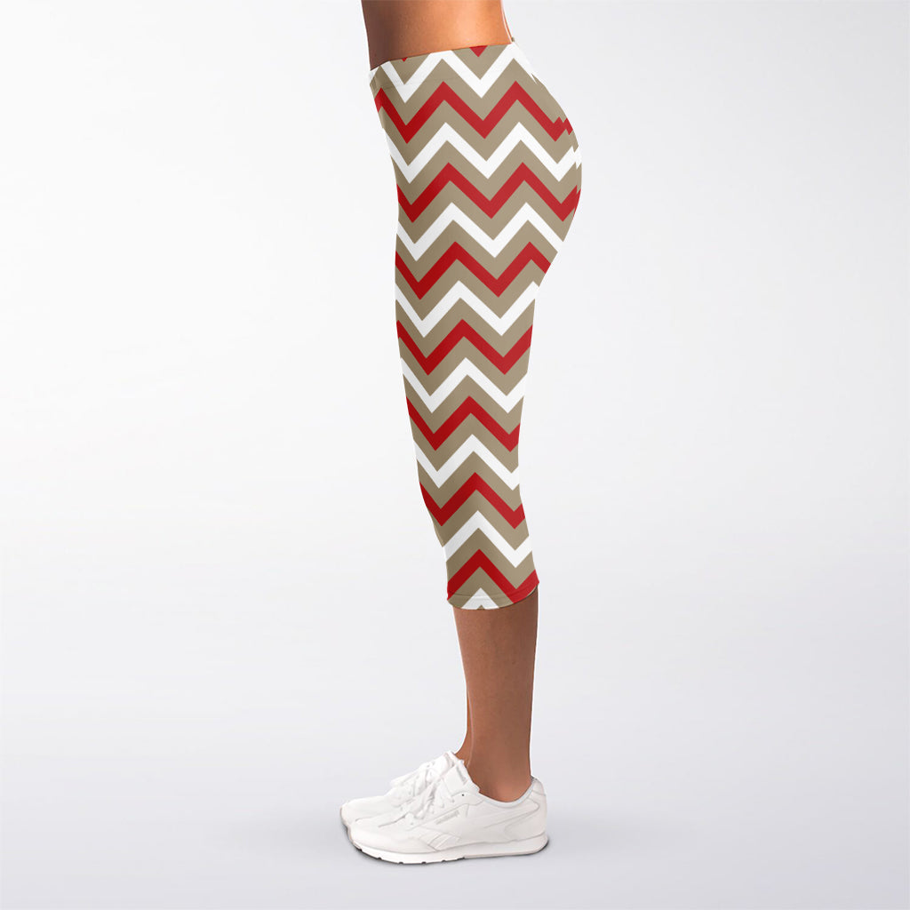 White Beige And Red Chevron Print Women's Capri Leggings