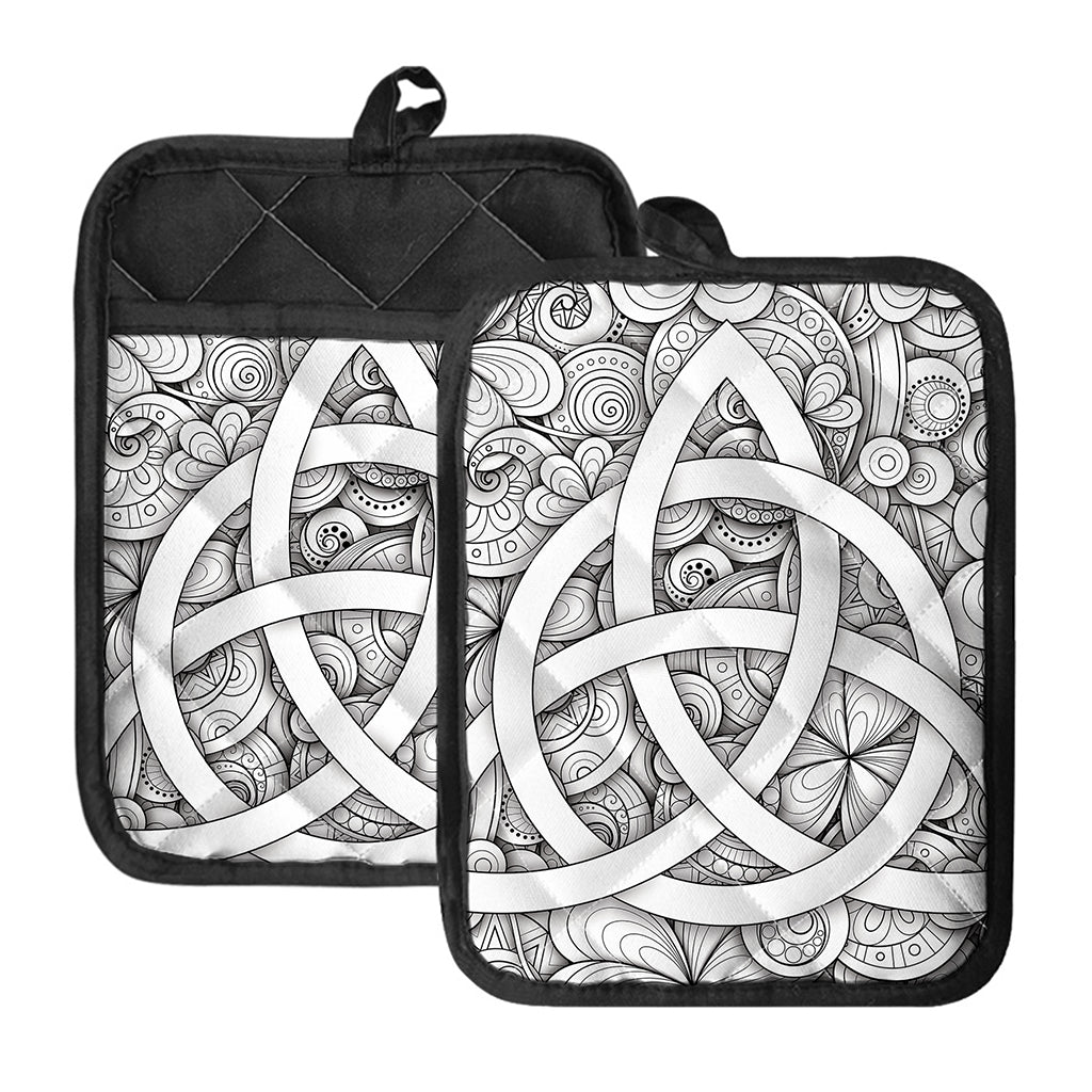 White Celtic Trinity Knot Symbol Print Pot Holders With Pocket