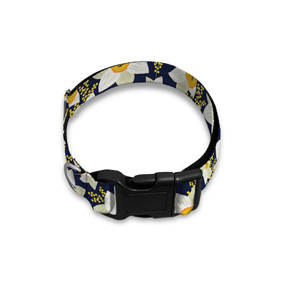 White Daffodil Flower Pattern Print Dog Collar