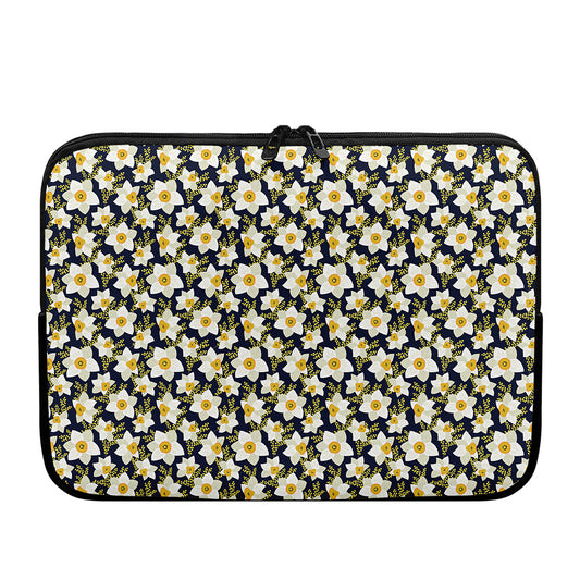 White Daffodil Flower Pattern Print Laptop Sleeve