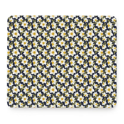 White Daffodil Flower Pattern Print Mouse Pad