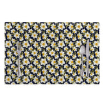 White Daffodil Flower Pattern Print Placemat