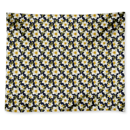 White Daffodil Flower Pattern Print Tapestry