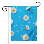White Daisy Flower Print House Flag