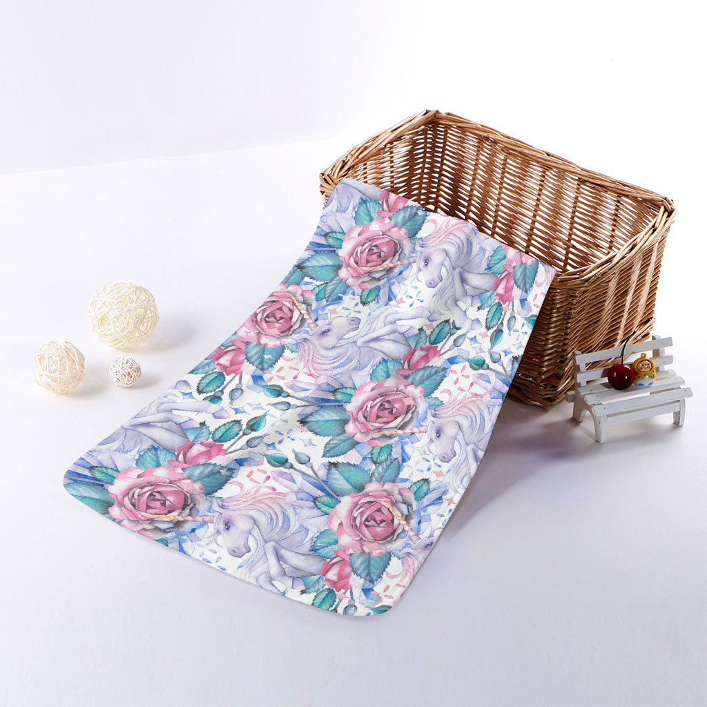 White Fairy Rose Unicorn Pattern Print Towel